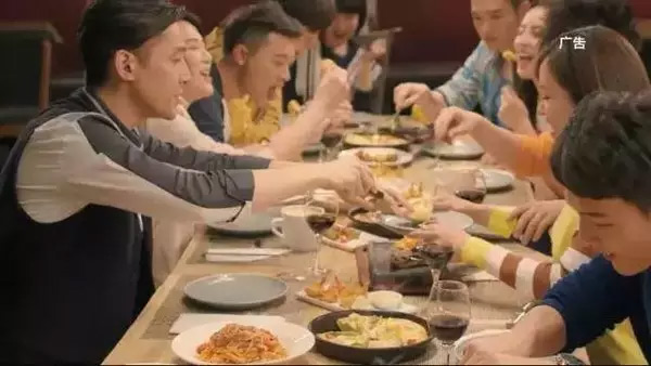 胡歌化身广告代言狂魔,他到底接了多少广告啊~