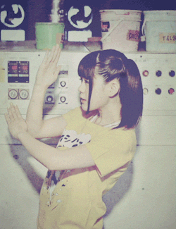 这些旋转少女 gif 动图,分分钟秒杀朋友圈那些伪日系小清新!