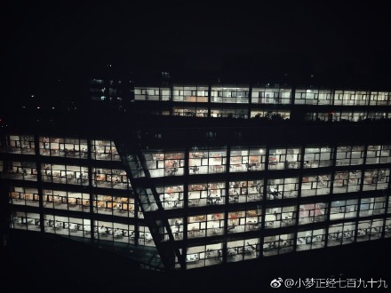 大学标志性建筑pk你的学校上榜了吗