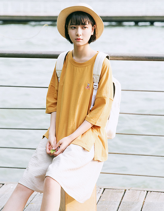 闷热的暑夏,与淘宝女装店的文案来一场清凉邂