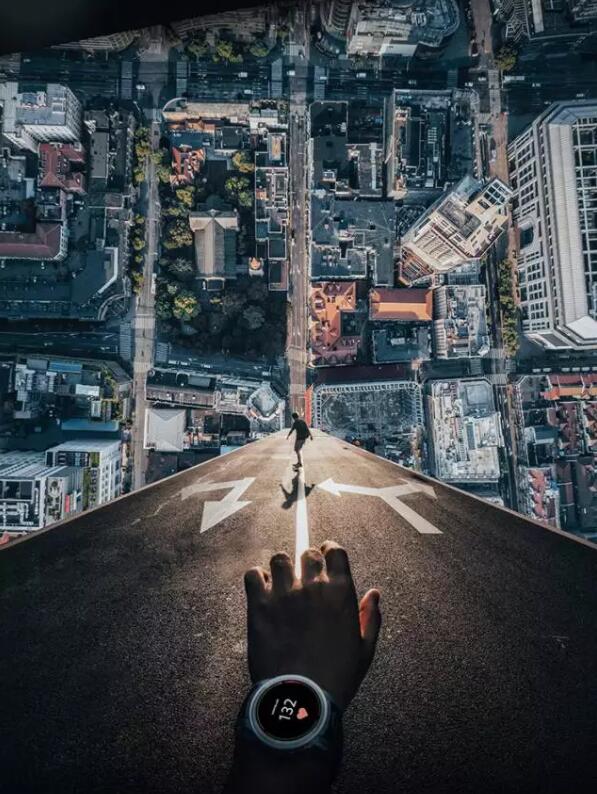 万宝龙H5演绎VR视觉大片,手表功能打开你的新