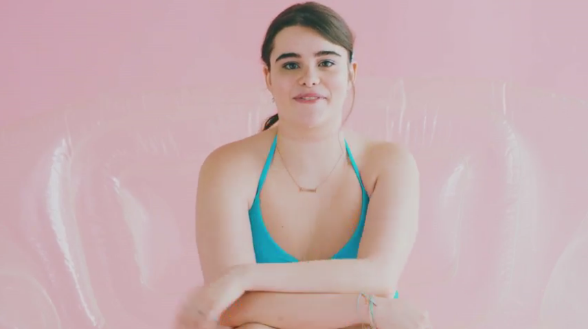 teen vogue 为19岁"胖模" barbie ferreira 拍了支个性短片