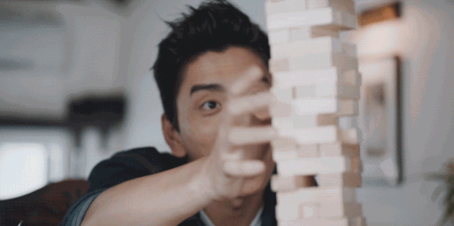 爱彼迎 × 王大陆:年末啦,一起去海边「浪」一把!