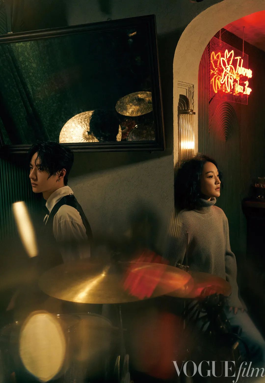 voguefilm花的游吟周迅王一博主演