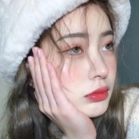 <em>美女</em>才不會落淚