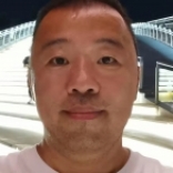 練<em>瑜伽</em>的老虎