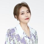 Valerie.<em>T</em>