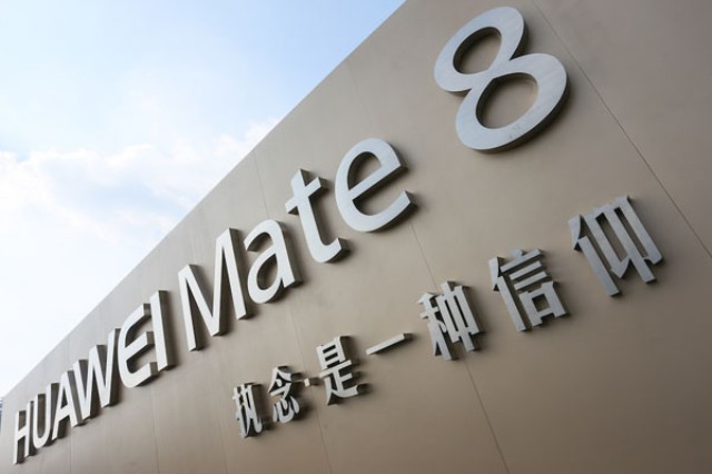 华为Mate 8发布会吐槽篇 —— 对PPT的执念，也是一种信仰