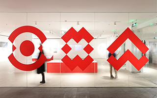 北京一家广告公司 LxU，成立五周年办了个作品展
