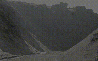 凑近点看!他们用最细微的动态,创造了山岭间的另类视觉体验