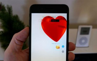 苹果 iOS 10.2 新增100+个 Emoji，还有更多实用更新！