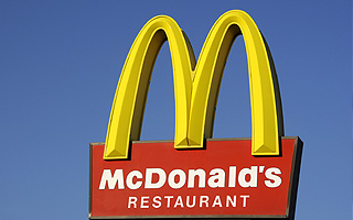 十年没有代言人的麦当劳中国，请吴亦凡来代言了！