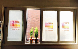 优衣库：HEAT TECH WINDOW