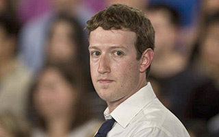 Facebook“泄密门”史上最大危机，扎克伯格终于回应了
