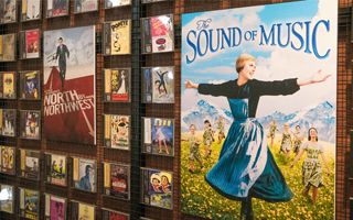 网易「时光影像店」，打开尘封的百年记忆