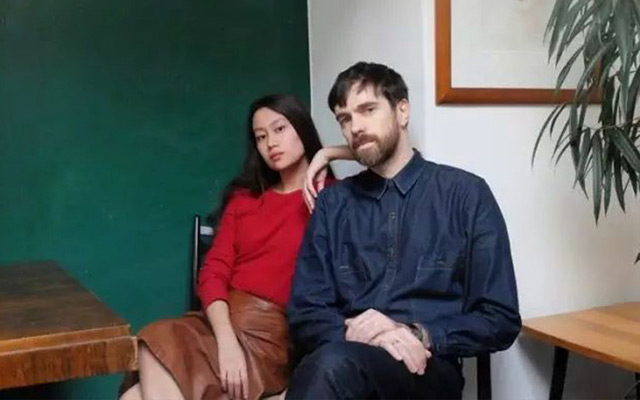 Lemaire,就像是一个坐在东方木椅上的法国女人