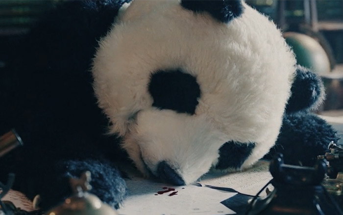 科颜氏×神探刘昊然:国宝大熊猫被人在密室杀害了,凶手是谁?