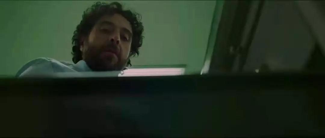 推特这组广告，​太不要face了吧！