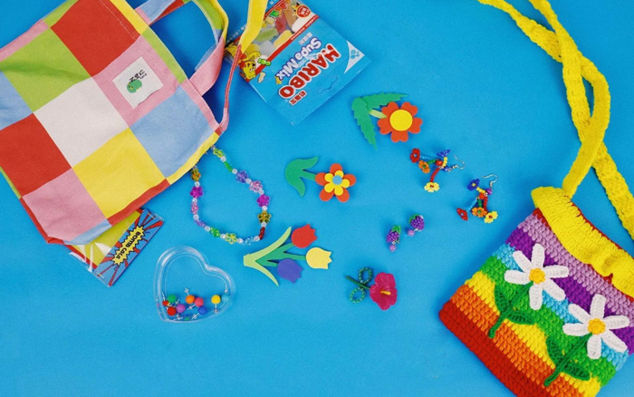 现在的人不仅拍「彩虹屁」，还把彩虹穿上身