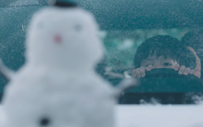 沃尔沃×韩寒拍摄广告大片，用童心看世界