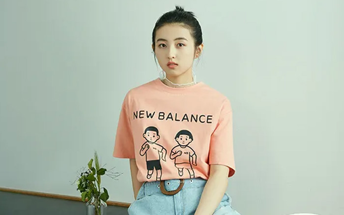  New Balance 官宣张子枫成为品牌代言人 ：甜酷女孩，初露枫芒