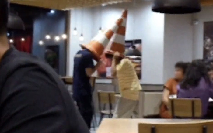 汉堡王自爆夜间门店视频，简直是个大型迷惑现场！