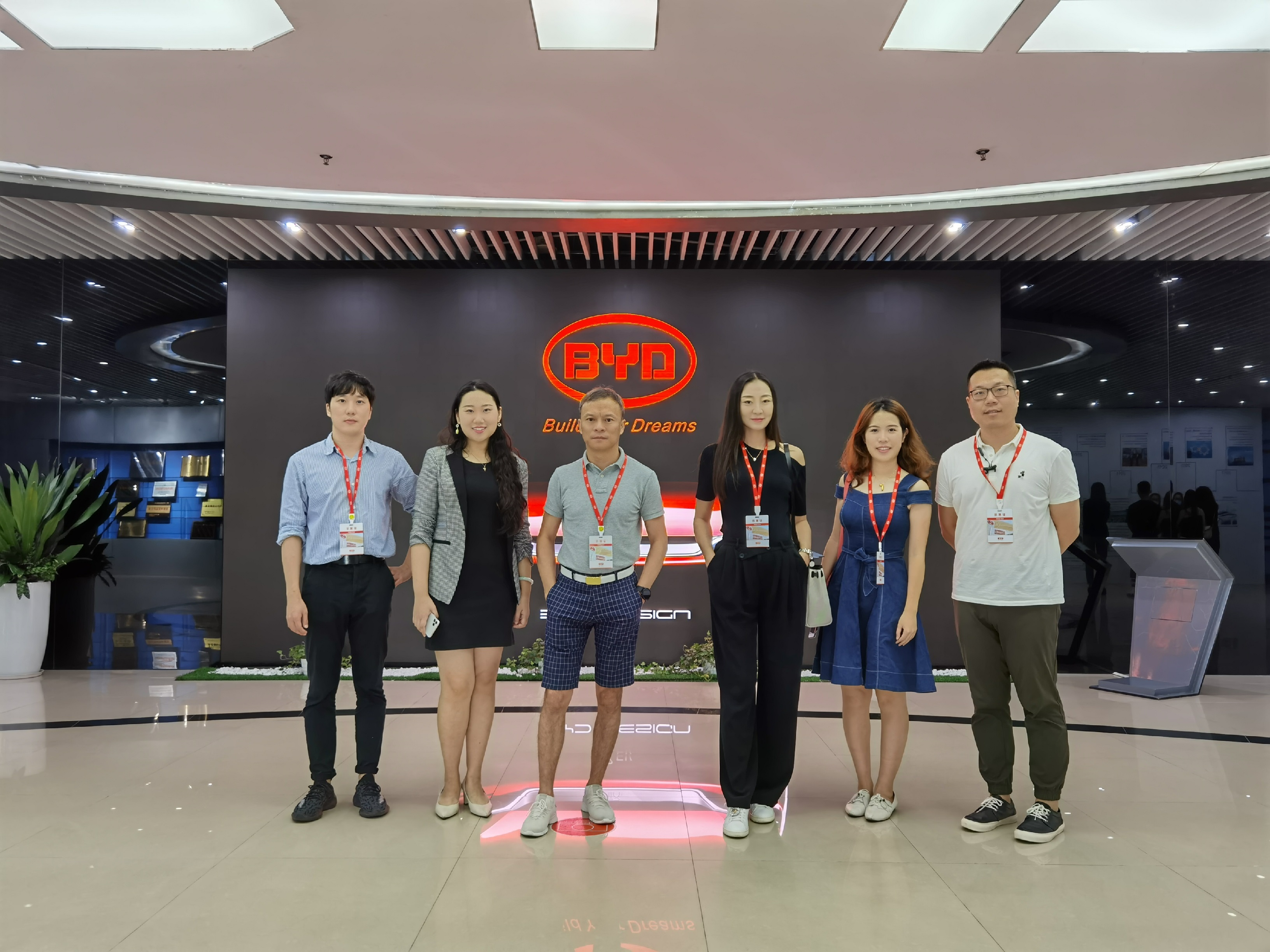 大中华区艾菲走进比亚迪，探访专注于科技创新的魅力车企