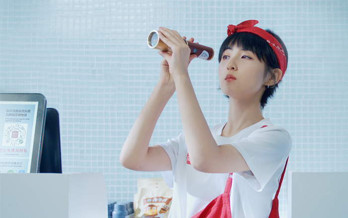 名创优品×张子枫《情绪管理局》：生活就是要肆无忌惮地哭和笑