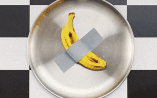 好利来 × UCCA 推出限定甜品：像香蕉的艺术品，想尝尝吗？