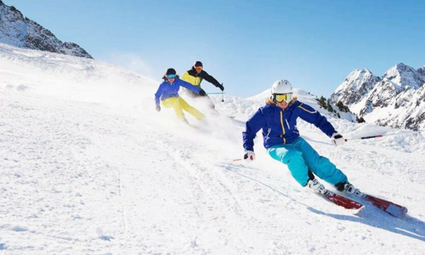 焦点|资本竞逐冰雪旅游产业 北冰南移“蓝海”待发掘 