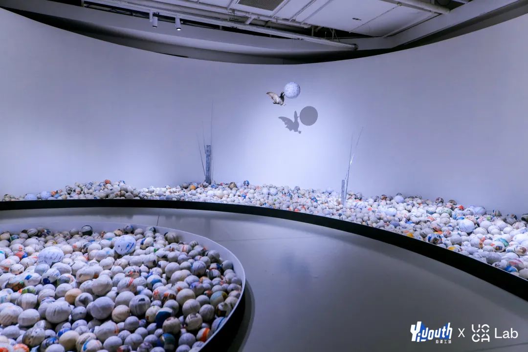 UCCA Lab与Yiyouth联合呈现，“浪潮与浪潮”展览正式开启！