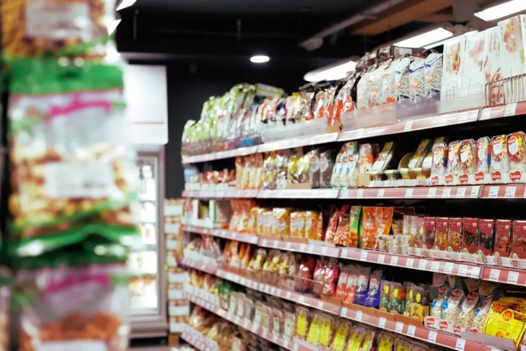 便利店卷瘋了：便利蜂、羅森、易捷“激戰”