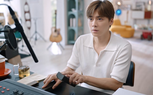 京都念慈菴×李易峰化身拟音师，共同守护老师的声音