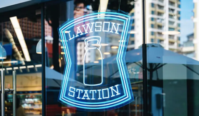 便利店，藏着年轻人的社交货币