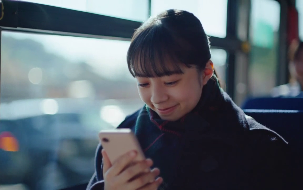 日本电信高考短片：如果紧张，就在手心写”人“字