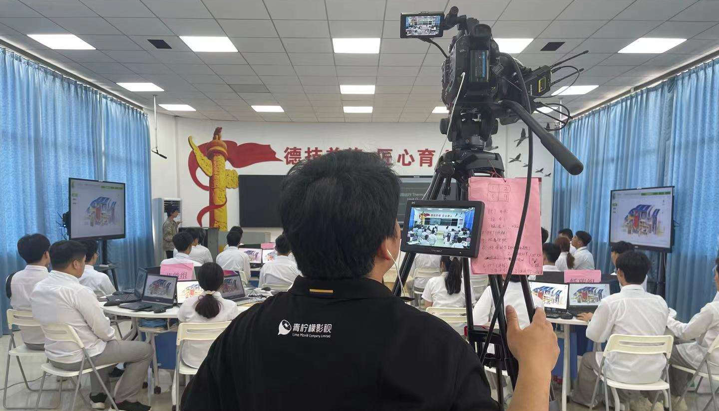 年收入近千萬，這個(gè)做慕課的視頻團(tuán)隊(duì)如何在教育行業(yè)咬下大塊蛋糕