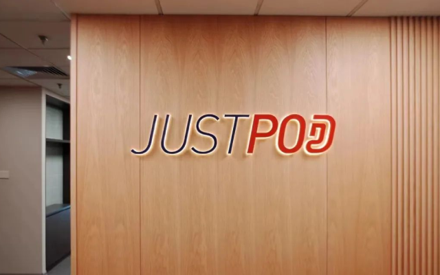 专访：播客界顶流JustPod，说自己是一家广告公司【文末福利】