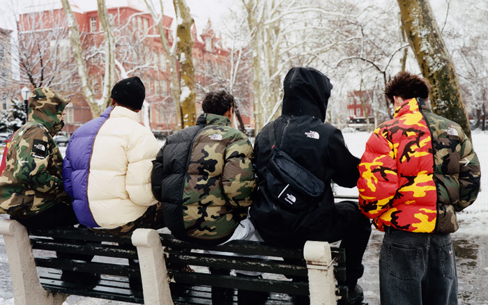 Supreme×The North Face 联名羽绒服，居然前后都能拉开？!