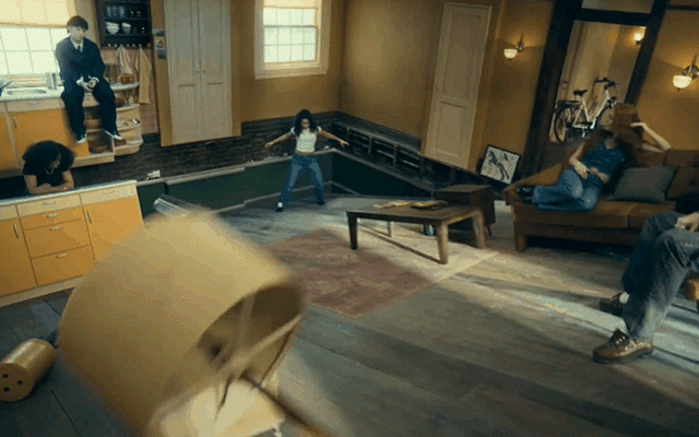 Levi's创意短片：地板下沉？家具乱飞？也要跳舞！