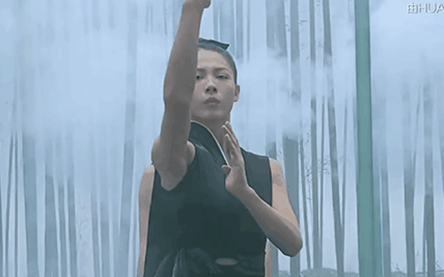 华为首部功夫舞蹈电影《化境》，由Pura70系列拍摄
