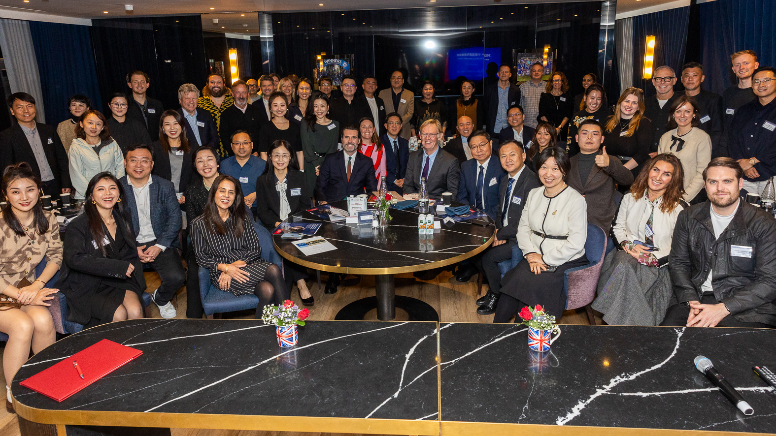 中英品牌与经贸论坛圆满落幕，东西方广告界携手开启合作新篇章