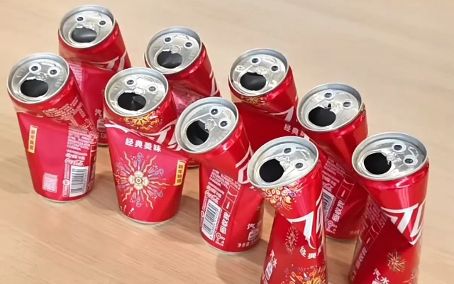 可口可乐的小红书账号，活人感也太强了！