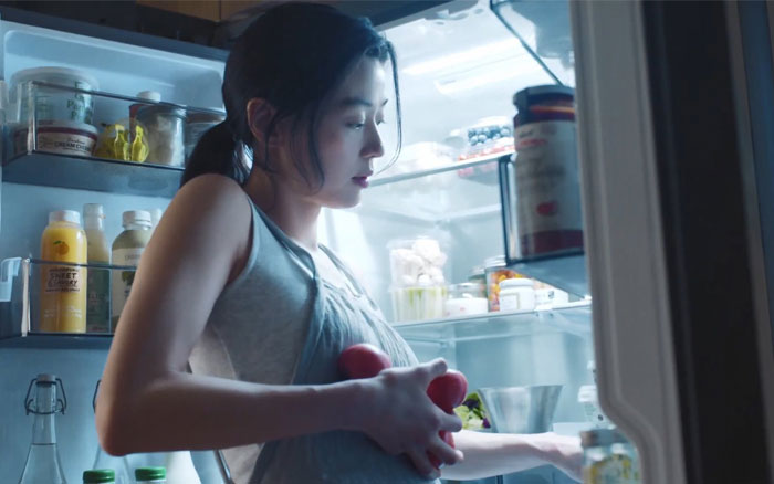 三星推出AI冰箱，記錄全智賢婚后的平凡一天