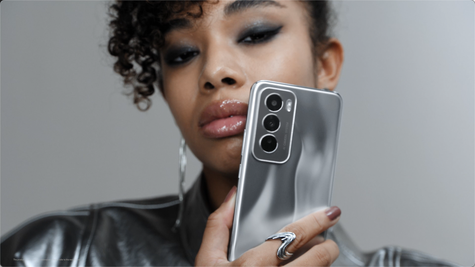 OPPO Reno12 S3流体银