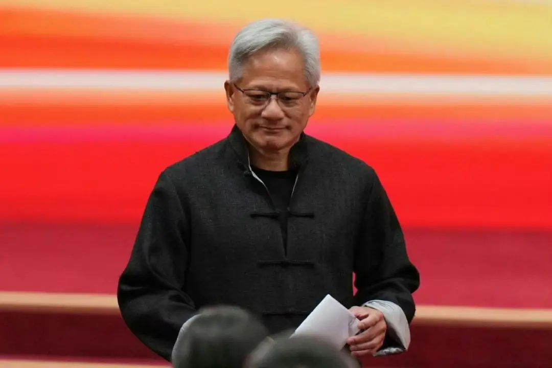 为了做生意，老黄是真有节目