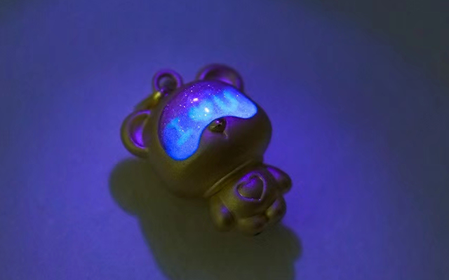 周大生七夕：会发光的金子