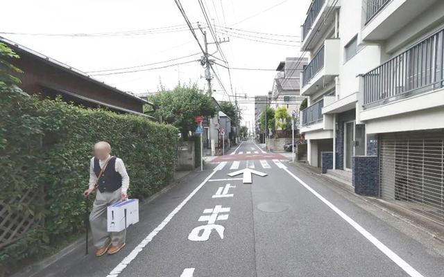 日本PS5：翻看谷歌地图，所有人手里都有同一件东西