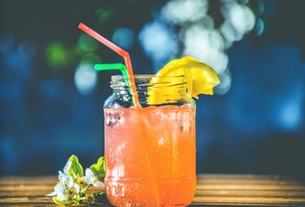 流量枯竭、创新乏力，元气森林能否跳出内卷困局？