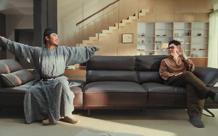 顾家家居:2个大鹏古今对话,心长安处就是家