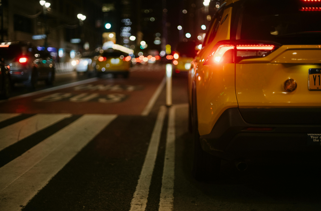 蘿卜快跑“三度擴(kuò)區(qū)”背后，是技術(shù)狂歡還是隱憂初現(xiàn)？